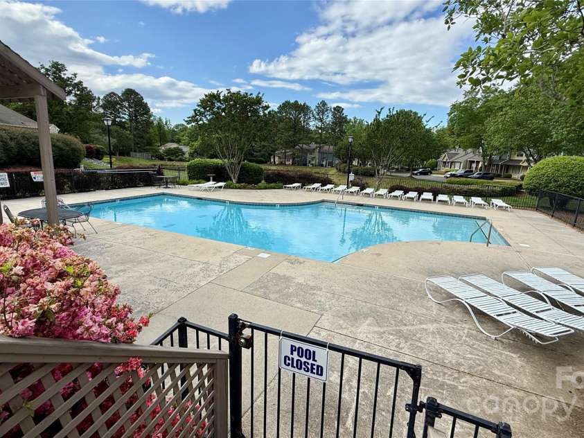 9036 Four Mile Creek Road, Charlotte, NC 28277.  MLS# CAR4243828, YatesRealty ID 17328. 