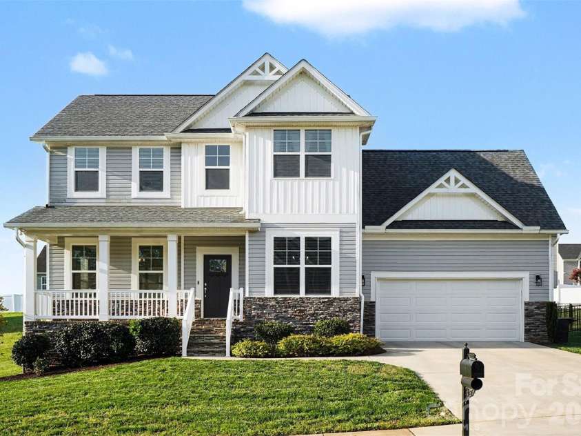 201 Garden View Lane, Shelby, NC 28152.  MLS# CAR4367664, YatesRealty ID 17329. 