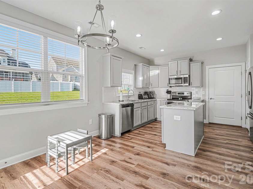 201 Garden View Lane, Shelby, NC 28152.  MLS# CAR4367664, YatesRealty ID 17329. Kitchen with island.