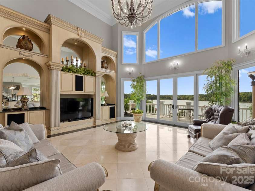 249 Blue Heron Drive, Rock Hill, SC 29732.  MLS# CAR4227909, YatesRealty ID 1733. 