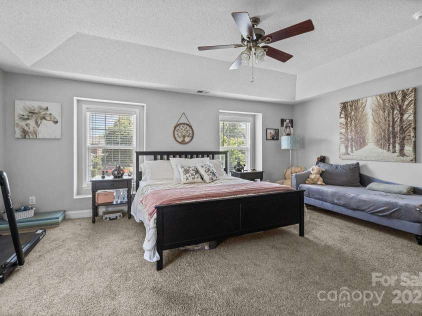 10418 Cullen Court, Charlotte, NC 28278.  MLS# CAR4255904, YatesRealty ID 17330. 