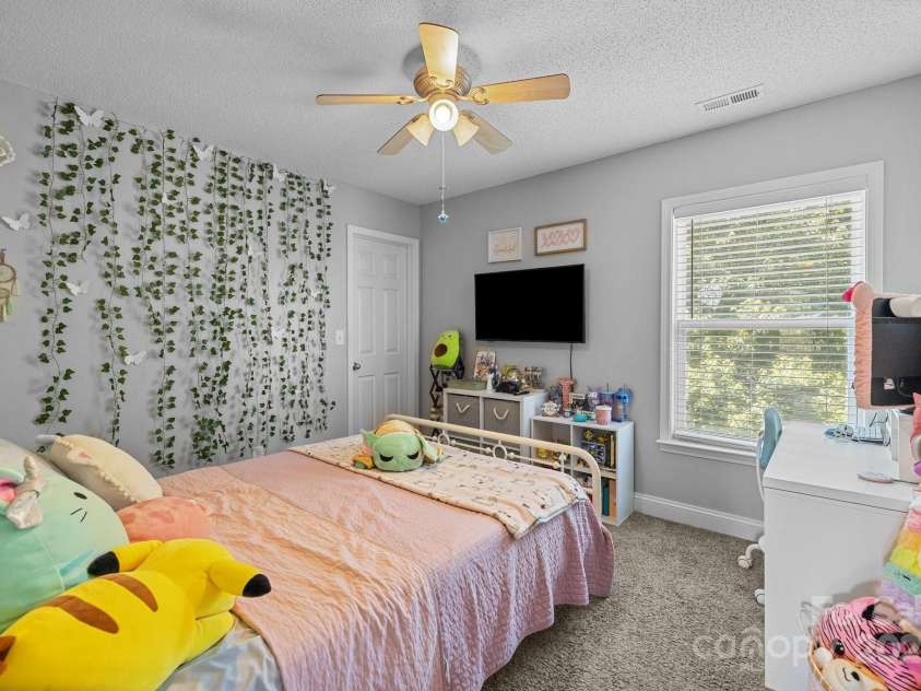 10418 Cullen Court, Charlotte, NC 28278.  MLS# CAR4255904, YatesRealty ID 17330. 