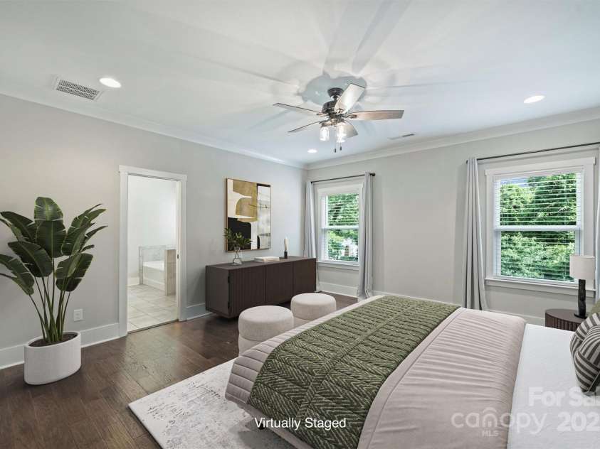 1209 Leigh Avenue, Charlotte, NC 28205.  MLS# CAR4295218, YatesRealty ID 17331. Primary bedroom