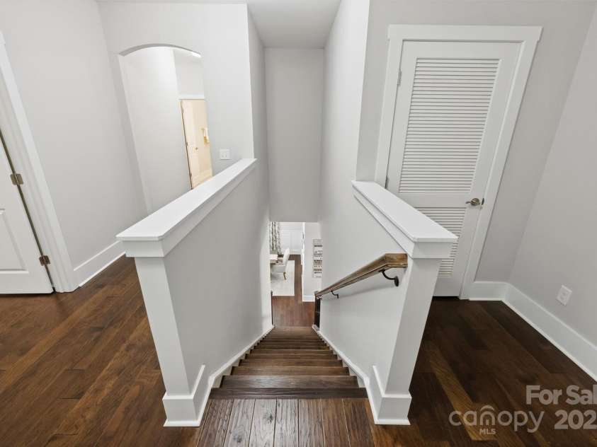 1209 Leigh Avenue, Charlotte, NC 28205.  MLS# CAR4295218, YatesRealty ID 17331. Stairway view