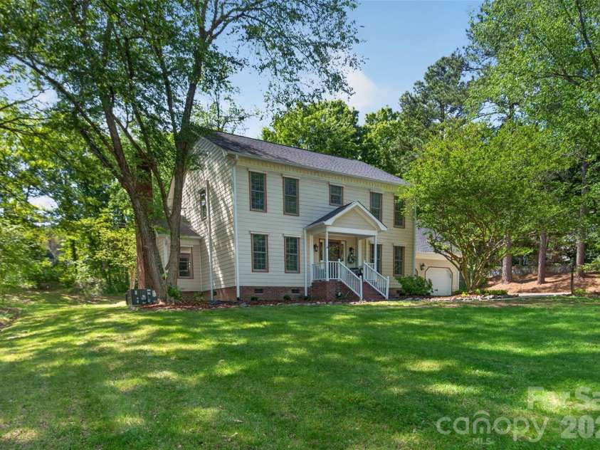 1507 Dennbriar Drive, Concord, NC 28027.  MLS# CAR4372820, YatesRealty ID 17331. 