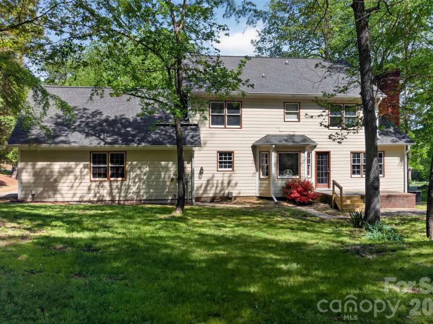 1507 Dennbriar Drive, Concord, NC 28027.  MLS# CAR4372820, YatesRealty ID 17331. 