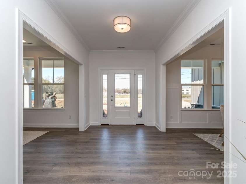 7116 Hambright Road, Huntersville, NC 28078.  MLS# CAR4203995, YatesRealty ID 17332. 