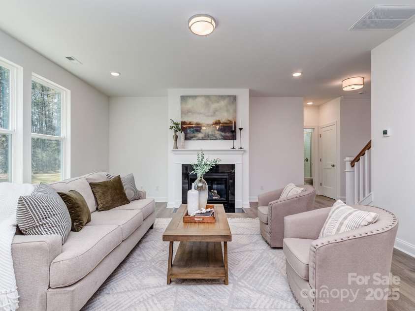 7116 Hambright Road, Huntersville, NC 28078.  MLS# CAR4203995, YatesRealty ID 17332. 
