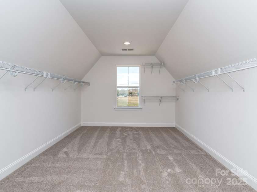 7116 Hambright Road, Huntersville, NC 28078.  MLS# CAR4203995, YatesRealty ID 17332. 
