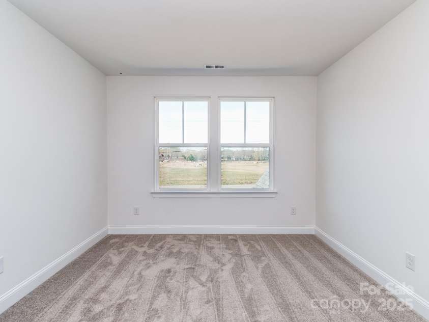 7116 Hambright Road, Huntersville, NC 28078.  MLS# CAR4203995, YatesRealty ID 17332. 