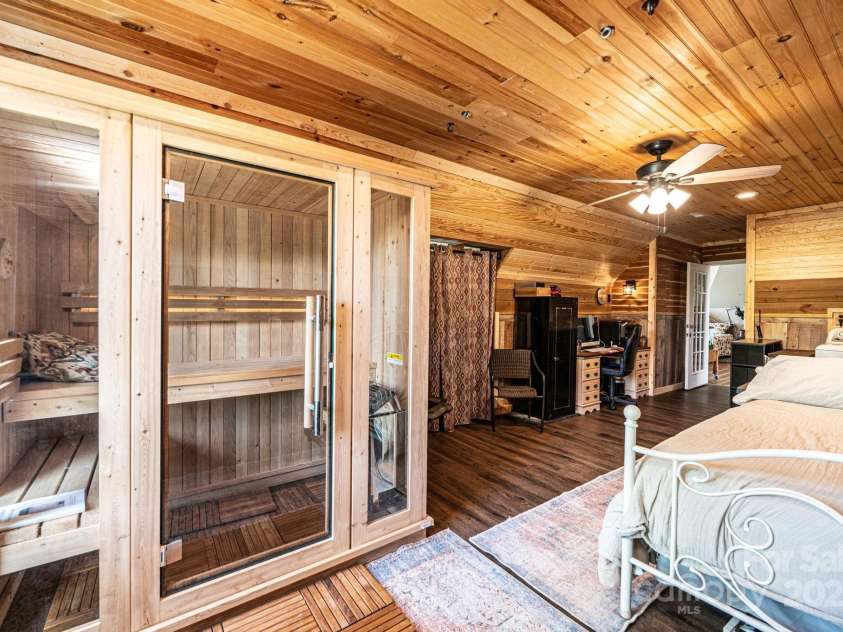 631 Sedona Drive, Nebo, NC 28761.  MLS# CAR4253958, YatesRealty ID 17333. 