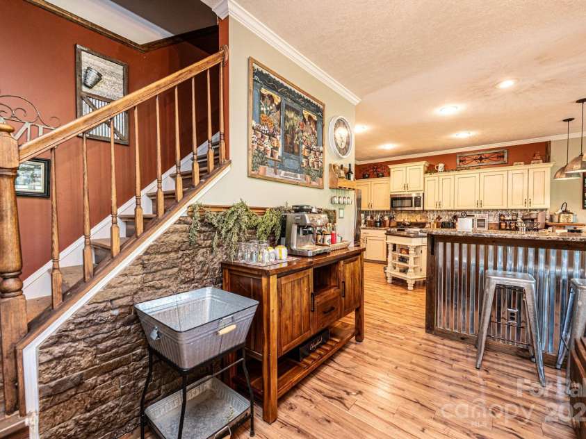 631 Sedona Drive, Nebo, NC 28761.  MLS# CAR4253958, YatesRealty ID 17333. 