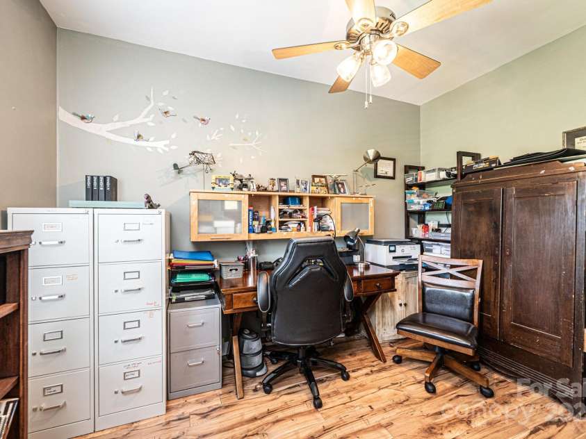 631 Sedona Drive, Nebo, NC 28761.  MLS# CAR4253958, YatesRealty ID 17333. 