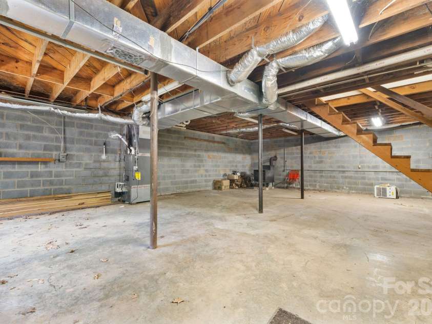 1080 Drag Strip Road, Hudson, NC 28638.  MLS# CAR4371096, YatesRealty ID 17336. 