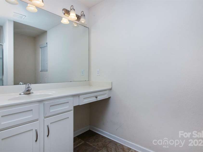 6717 Ware Road, Charlotte, NC 28212.  MLS# CAR4256234, YatesRealty ID 17336. 