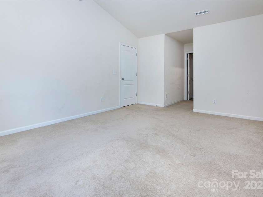 6717 Ware Road, Charlotte, NC 28212.  MLS# CAR4256234, YatesRealty ID 17336. 