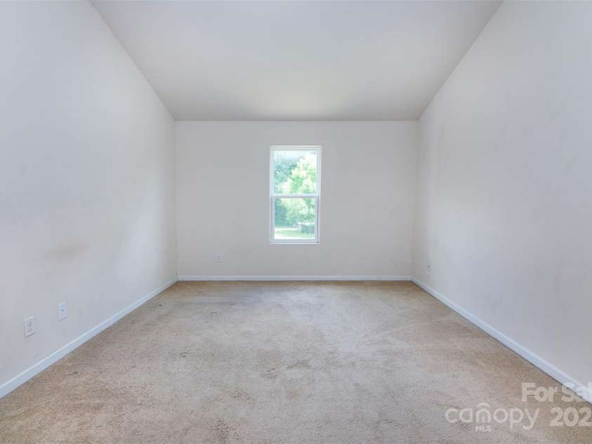 6717 Ware Road, Charlotte, NC 28212.  MLS# CAR4256234, YatesRealty ID 17336. 