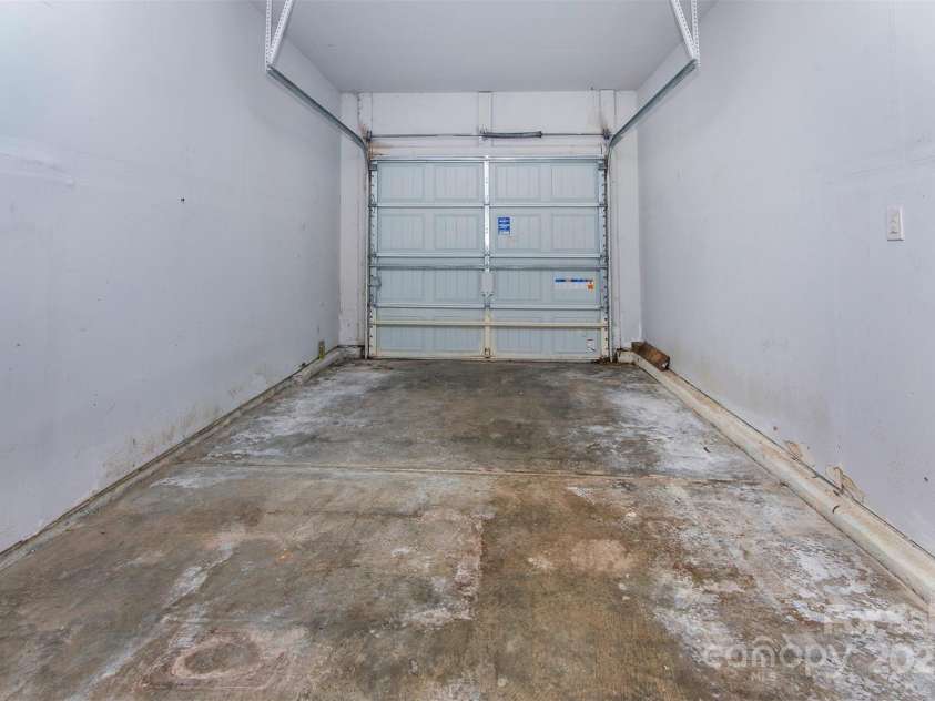 6717 Ware Road, Charlotte, NC 28212.  MLS# CAR4256234, YatesRealty ID 17336. 