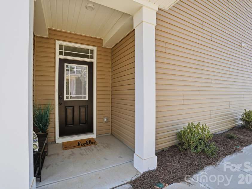 7025 Cerris Drive, Charlotte, NC 28269.  MLS# CAR4375738, YatesRealty ID 17337. Photos are representative