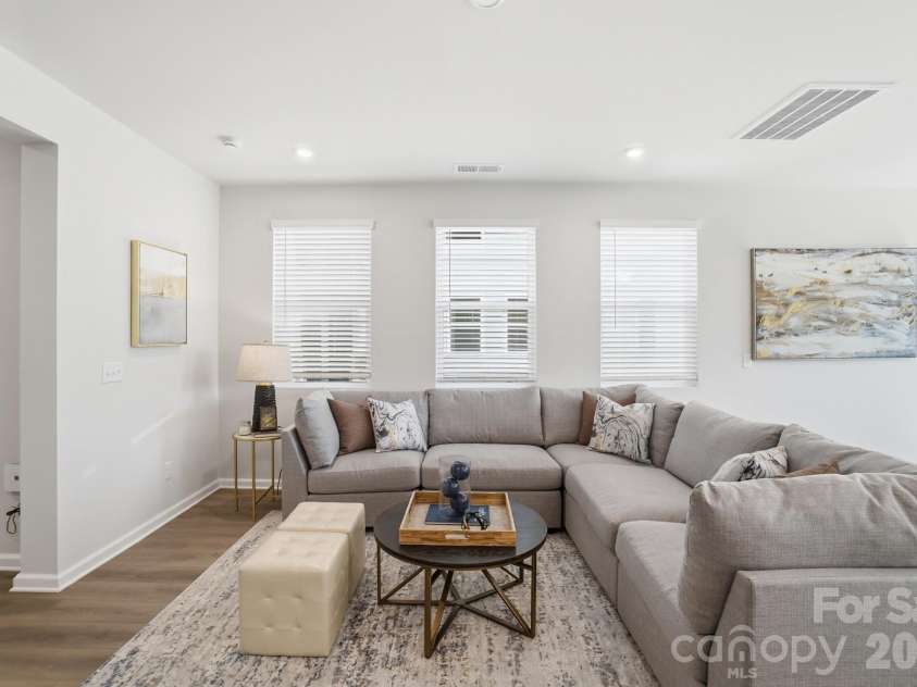 7025 Cerris Drive, Charlotte, NC 28269.  MLS# CAR4375738, YatesRealty ID 17337. Photos are representative