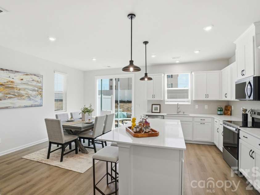7025 Cerris Drive, Charlotte, NC 28269.  MLS# CAR4375738, YatesRealty ID 17337. Photos are representative