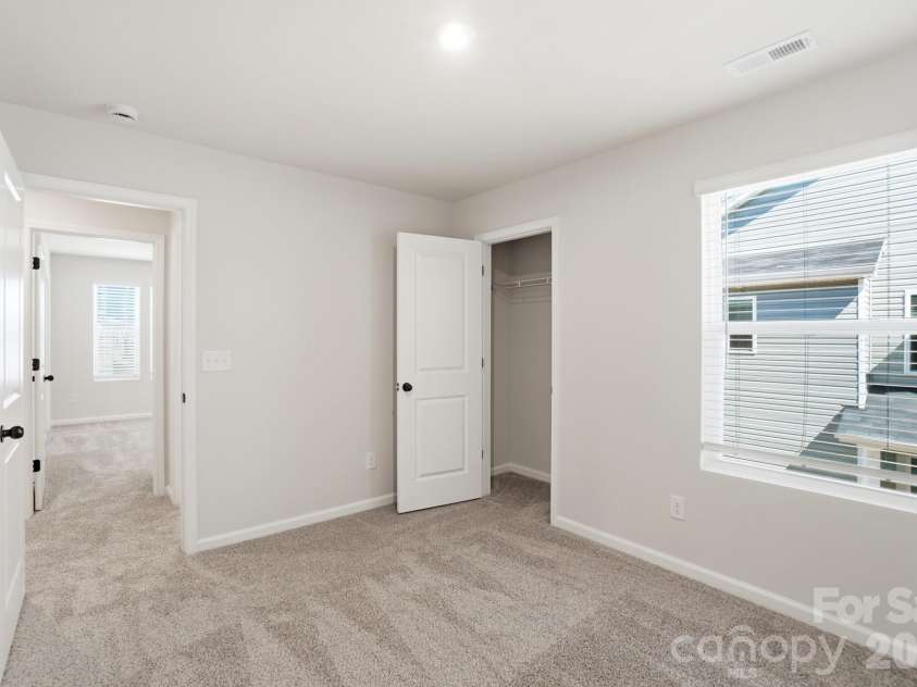7025 Cerris Drive, Charlotte, NC 28269.  MLS# CAR4375738, YatesRealty ID 17337. Photos are representative