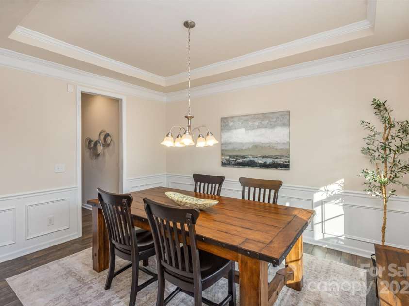 2014 Drawbridge Drive, Fort Mill, SC 29707.  MLS# CAR4257570, YatesRealty ID 17339. Dining Room
