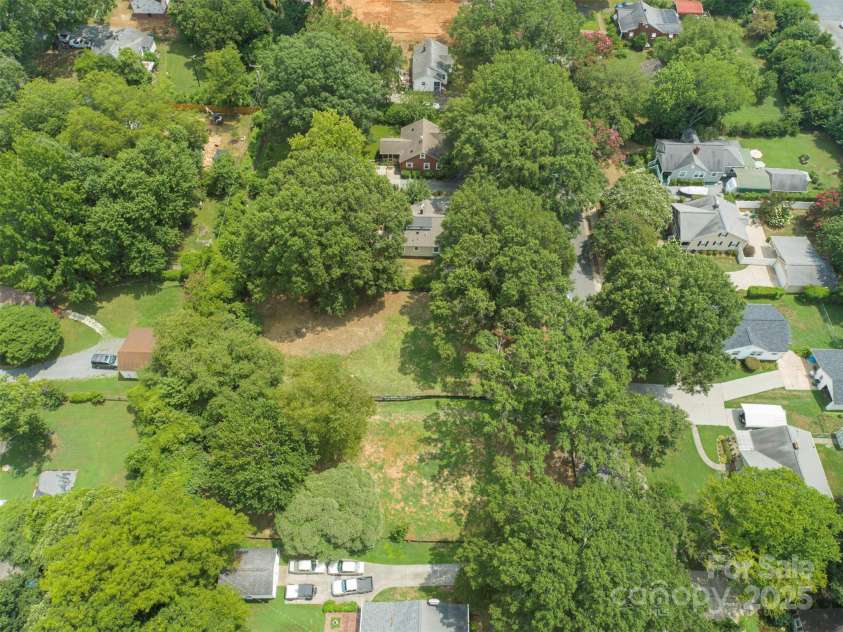 4735 Elder Avenue, Charlotte, NC 28205.  MLS# CAR4296913, YatesRealty ID 1734. 