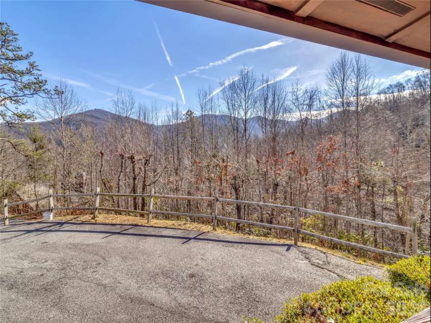 30 Edgewater Lane, Maggie Valley, NC 28751.  MLS# CAR4340785, YatesRealty ID 17340. 