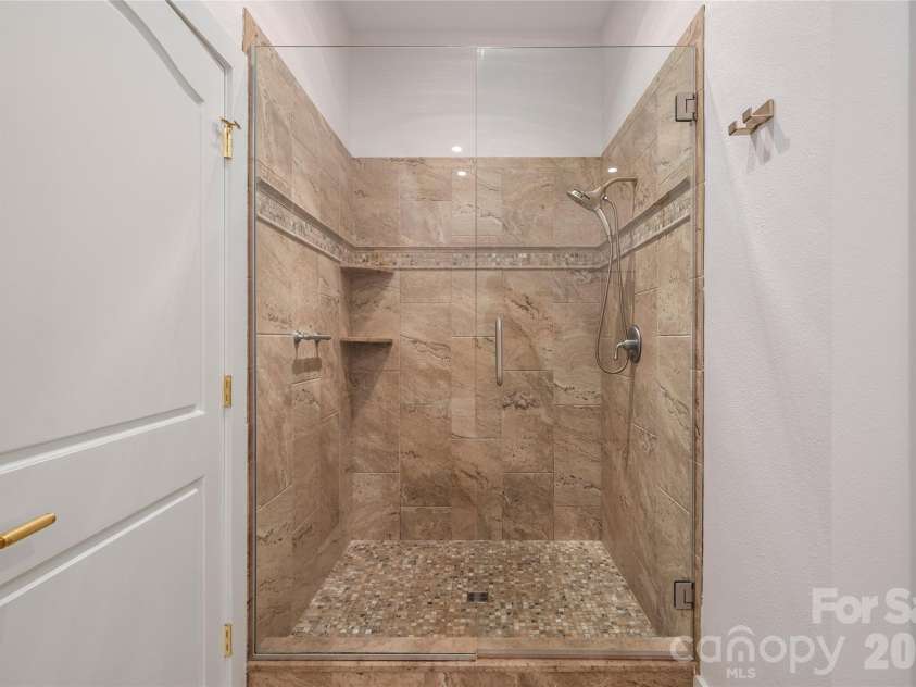 4 Chimney Crest Drive, Asheville, NC 28806.  MLS# CAR4421093, YatesRealty ID 17341. Primary oversized shower