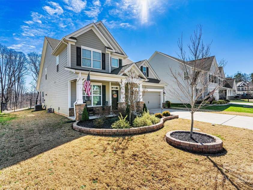 3193 Burnello Court, Iron Station, NC 28080.  MLS# CAR4234099, YatesRealty ID 17342. 3193 Burnello Ct front yard