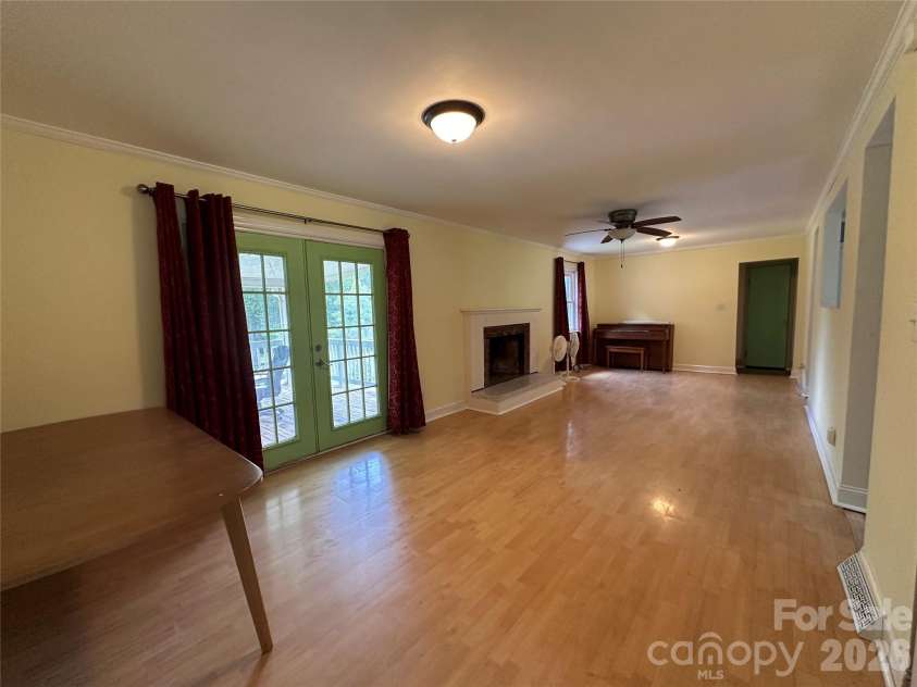 9716 Sunway Drive, Mint Hill, NC 28227.  MLS# CAR4371549, YatesRealty ID 17342. 