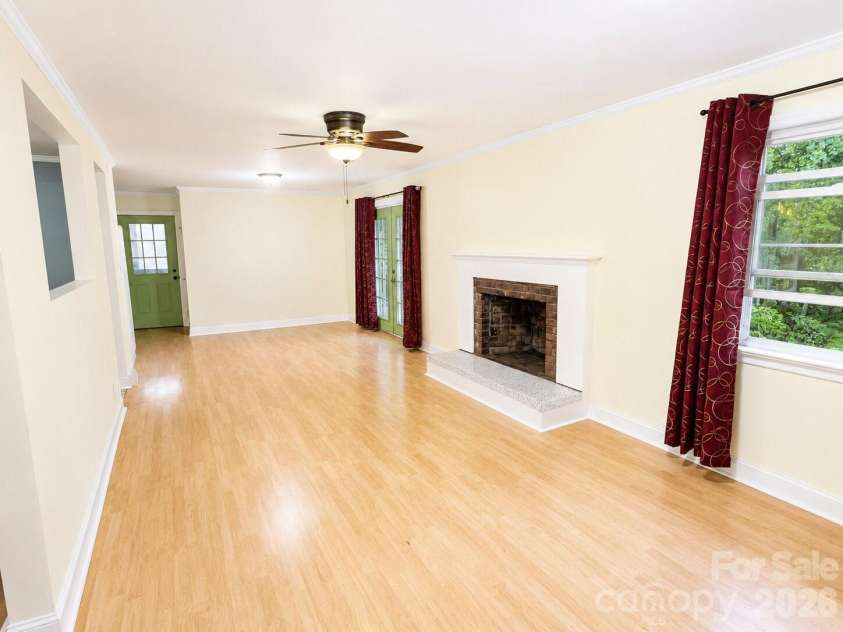 9716 Sunway Drive, Mint Hill, NC 28227.  MLS# CAR4420517, YatesRealty ID 17342. 