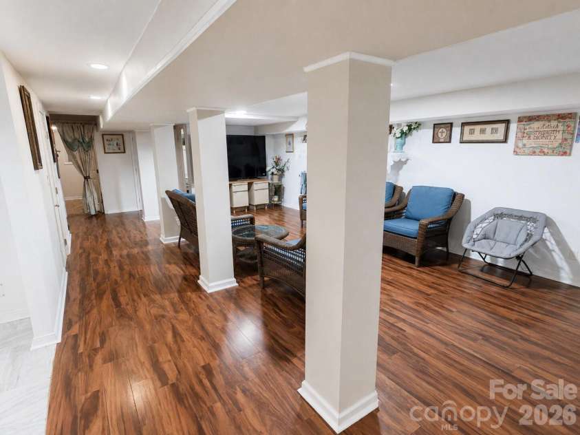 9716 Sunway Drive, Mint Hill, NC 28227.  MLS# CAR4420517, YatesRealty ID 17342. 