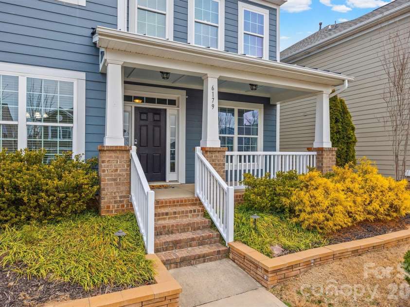 6179 Cloverdale Drive, Fort Mill, SC 29708.  MLS# CAR4350008, YatesRealty ID 17343. 