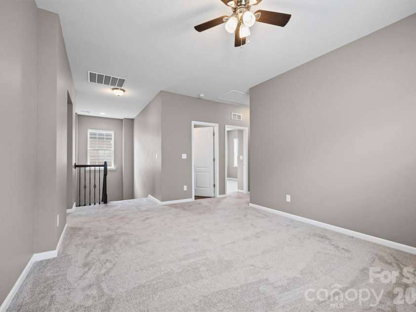 6179 Cloverdale Drive, Fort Mill, SC 29708.  MLS# CAR4350008, YatesRealty ID 17343. 