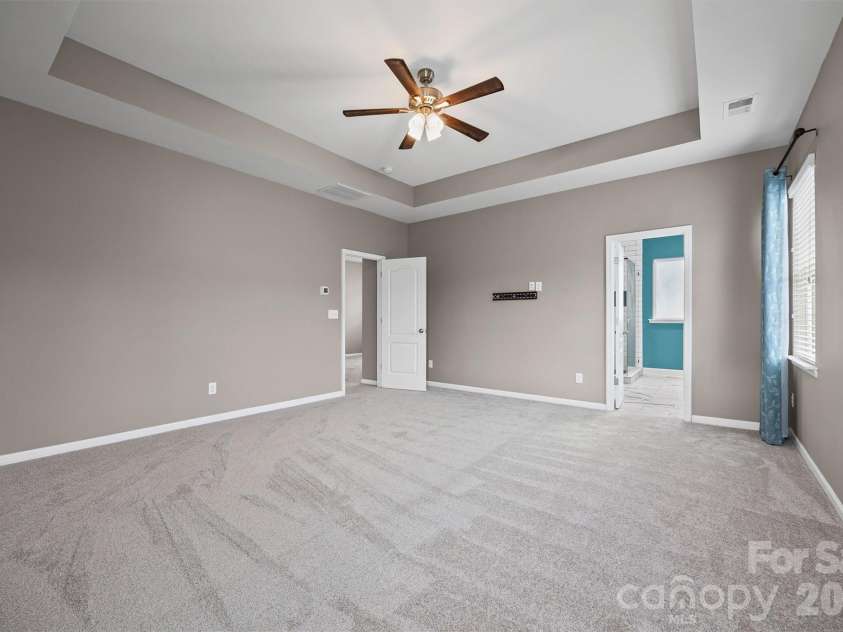 6179 Cloverdale Drive, Fort Mill, SC 29708.  MLS# CAR4350008, YatesRealty ID 17343. 