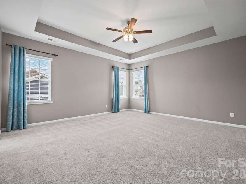 6179 Cloverdale Drive, Fort Mill, SC 29708.  MLS# CAR4350008, YatesRealty ID 17343. 