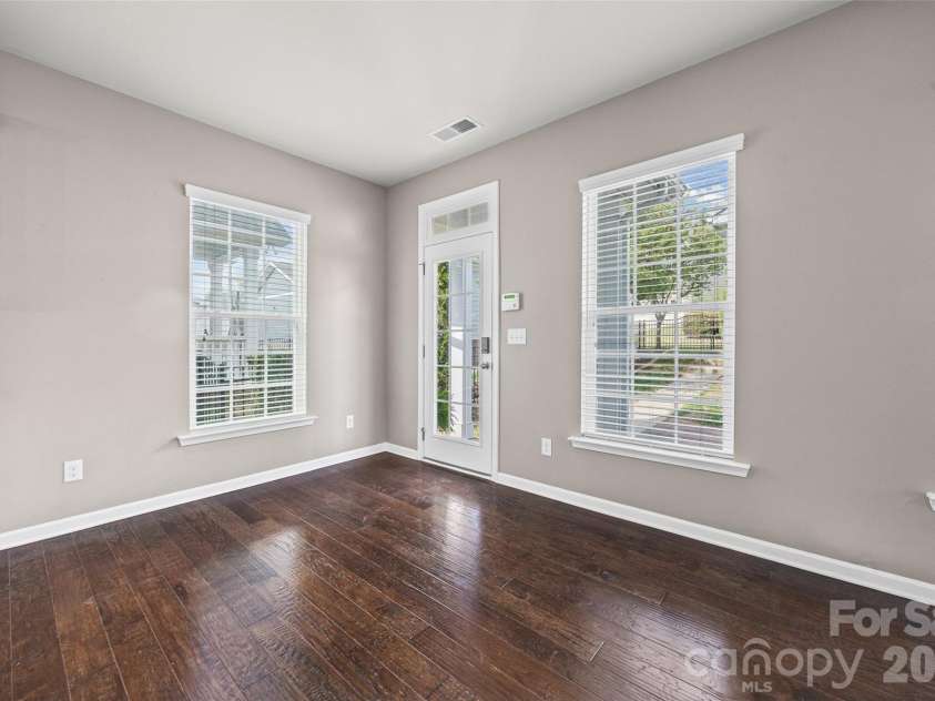 6179 Cloverdale Drive, Fort Mill, SC 29708.  MLS# CAR4350008, YatesRealty ID 17343. 