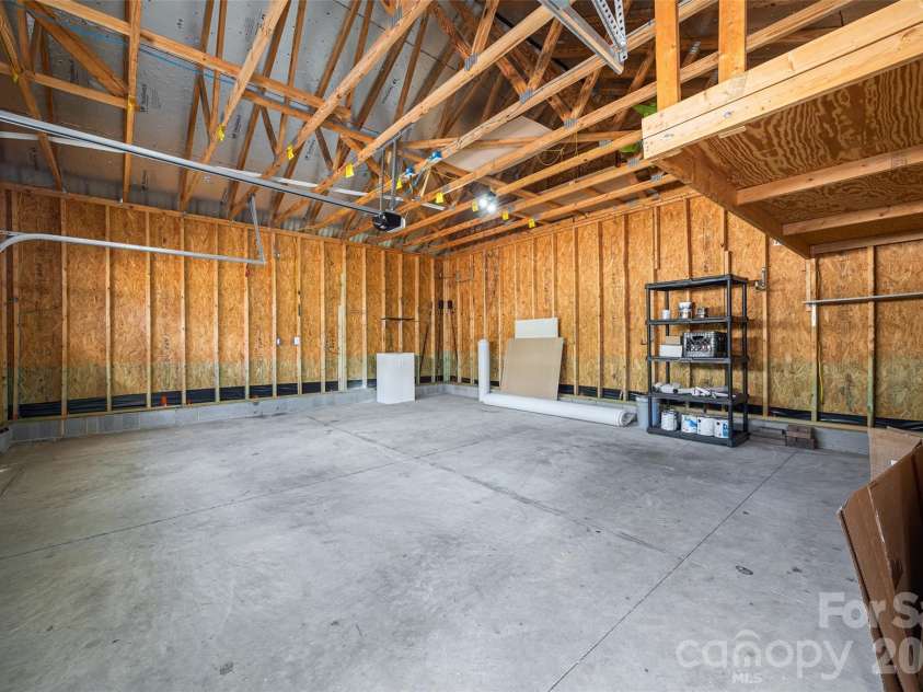 6179 Cloverdale Drive, Fort Mill, SC 29708.  MLS# CAR4350008, YatesRealty ID 17343. 