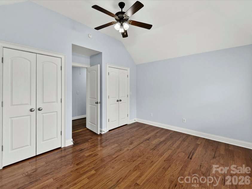 1805 Mt Isle Harbor Drive, Charlotte, NC 28214.  MLS# CAR4353230, YatesRealty ID 17344. 