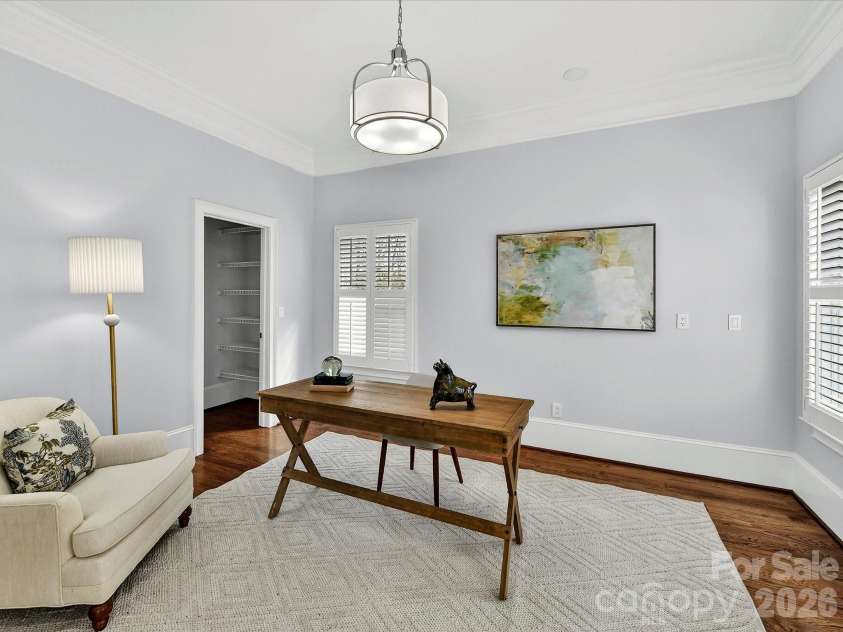 1805 Mt Isle Harbor Drive, Charlotte, NC 28214.  MLS# CAR4353230, YatesRealty ID 17344. Office