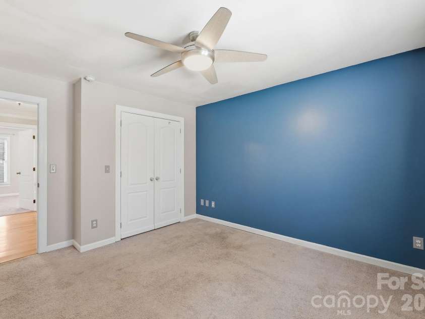 6119 Highview Road, Matthews, NC 28104.  MLS# CAR4351634, YatesRealty ID 17346. 