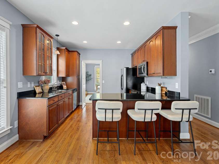 176 Water Oak Drive, Mooresville, NC 28117.  MLS# CAR4352930, YatesRealty ID 17351. 