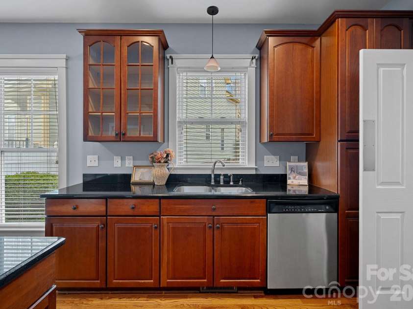176 Water Oak Drive, Mooresville, NC 28117.  MLS# CAR4352930, YatesRealty ID 17351. 