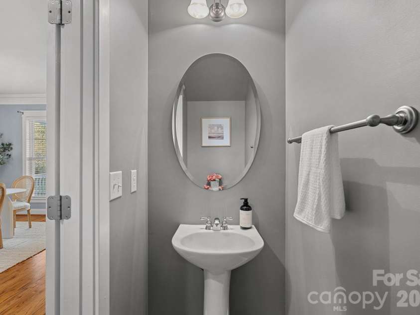 176 Water Oak Drive, Mooresville, NC 28117.  MLS# CAR4352930, YatesRealty ID 17351. 