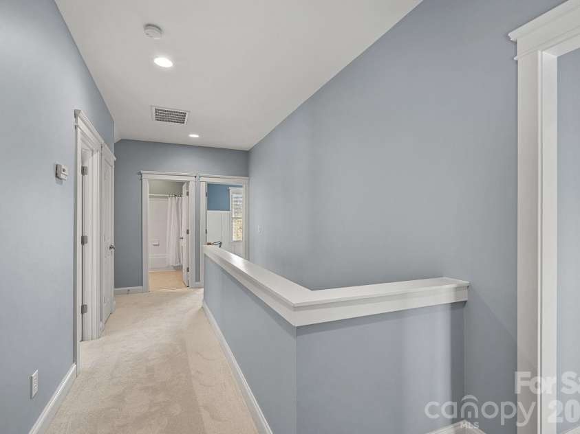 176 Water Oak Drive, Mooresville, NC 28117.  MLS# CAR4352930, YatesRealty ID 17351. 