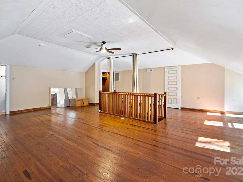 125 Church Street, Black Mountain, NC 28711.  MLS# CAR4215911, YatesRealty ID 17352. 