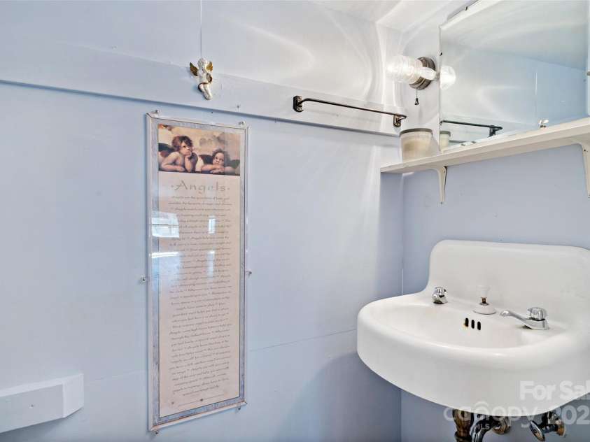 125 Church Street, Black Mountain, NC 28711.  MLS# CAR4215911, YatesRealty ID 17352. 