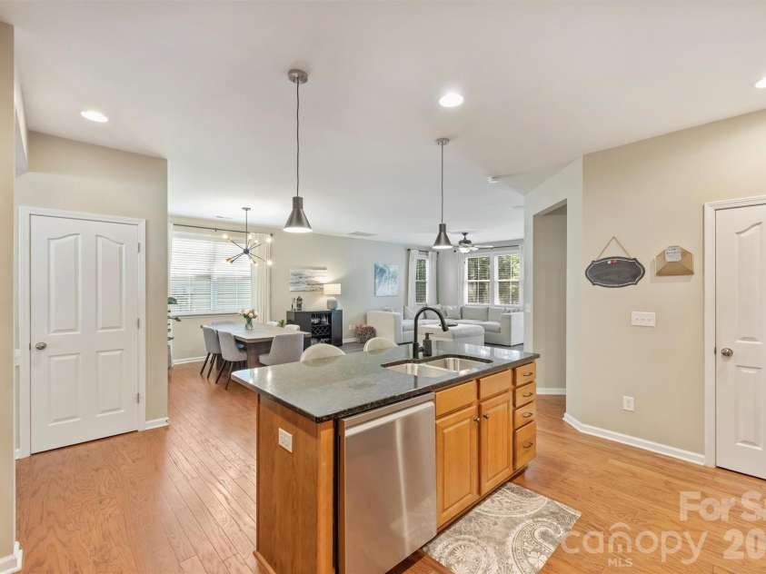 1405 Ridge Haven Road, Waxhaw, NC 28173.  MLS# CAR4349999, YatesRealty ID 17352. 
